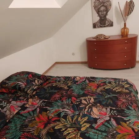 Family 2 Holiday home Change (Sarthe)